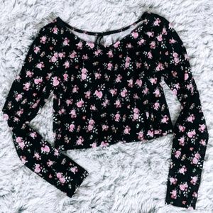 H&M long sleeve floral crop top